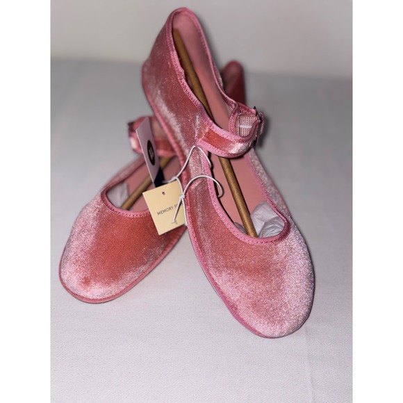 Universal Thread Shoes - Universal Thread Pink Velvet Mary Jane Flats Memory Foam Halston Size 11 NEW